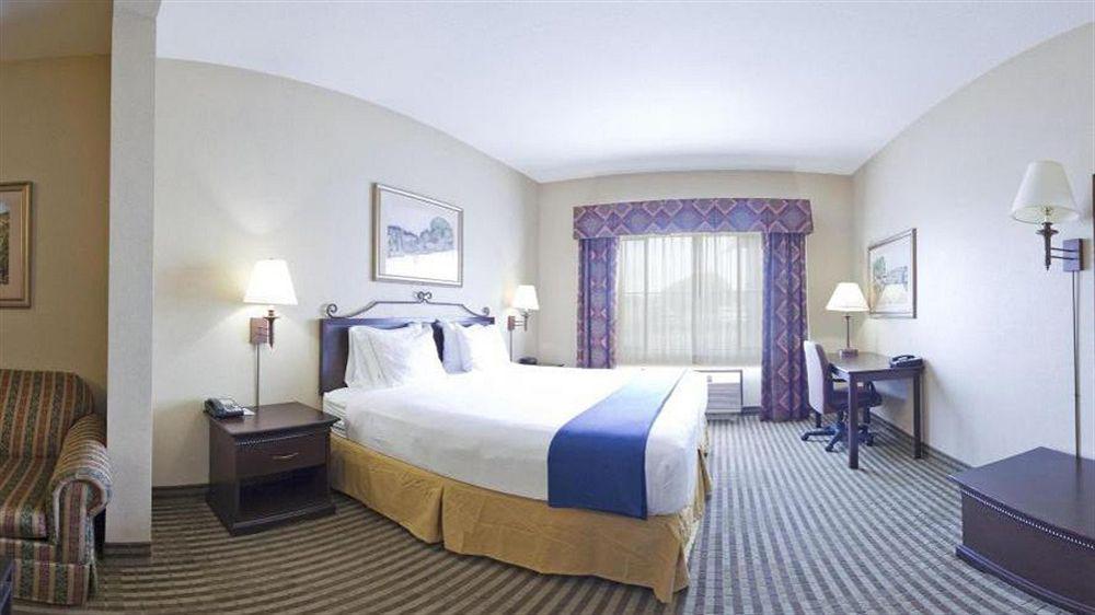 Holiday Inn Express Hotel & Suites Marina By Ihg Экстерьер фото